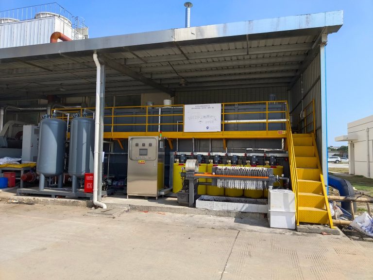 Thiết bị xử lý Fenton kết hợp sinh học